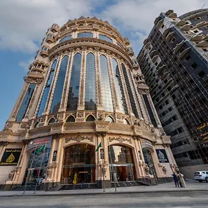 Land Premium 1 Hotel